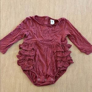 kate quinn Farmhouse red Bamboo Side Ruffle Long-Sleeve Bodysuit